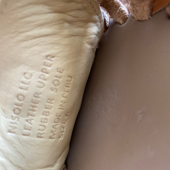 Nisolo Women’s Huarache Sandal in Almond size 6 - Picture 5 of 5